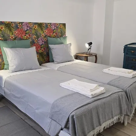 Apartament Casinhas Da Ajuda Nº 9-1 *