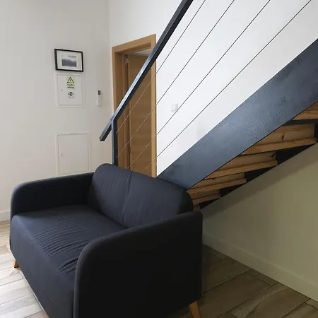 Casinhas Da Ajuda Nº 9-1 *