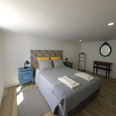 Casinhas Da Ajuda Nº 9-1 Lissabon